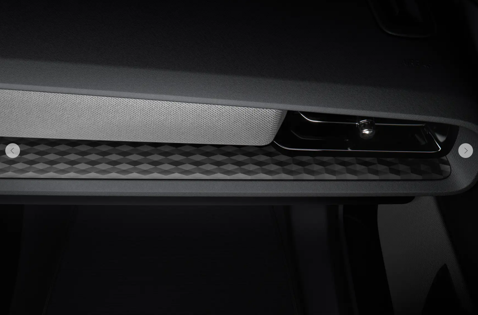 Polestar 2 Standard Range Innenraum von vibe